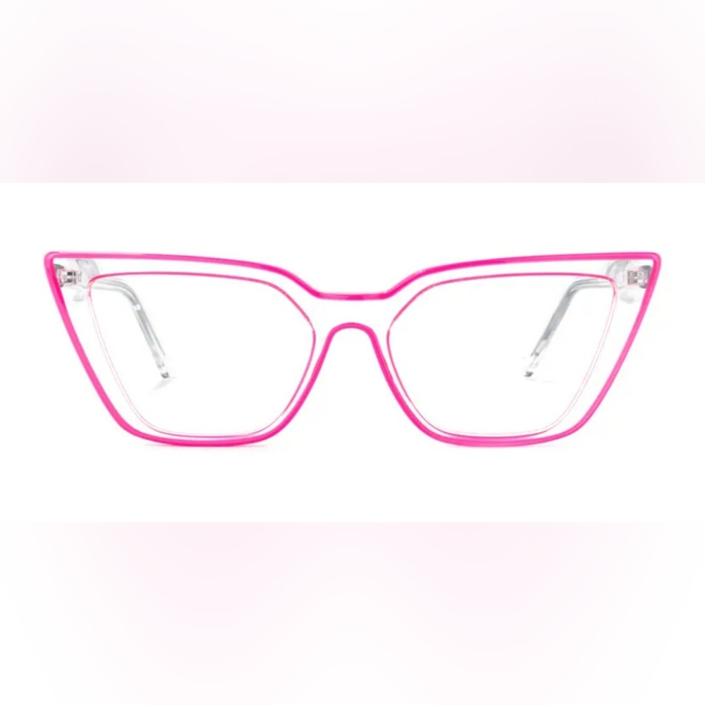 Cat eye glasses